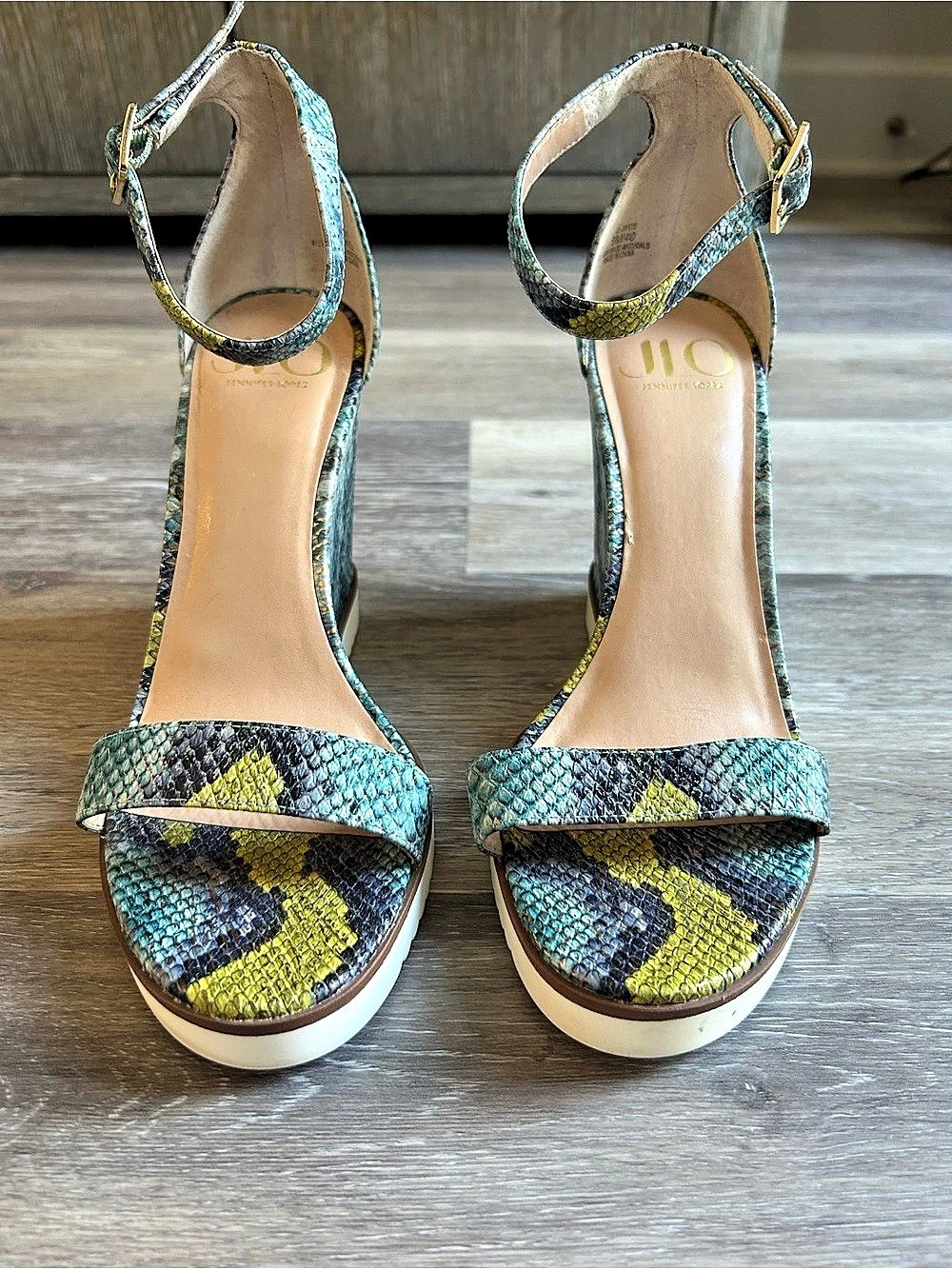 JLO by Jennifer Lopez Snake Print Wedge Sandals Blue & Chartreuse US 9M/40